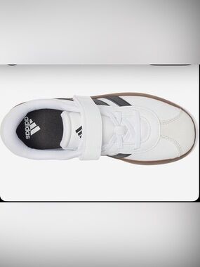 NWOT Kids Adidas Athletic Shoes with Velcro Strap size 11M